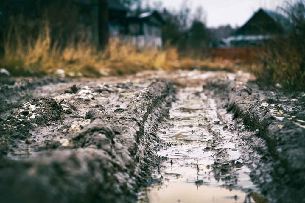 Usuwanie skutków powodzi po angielsku