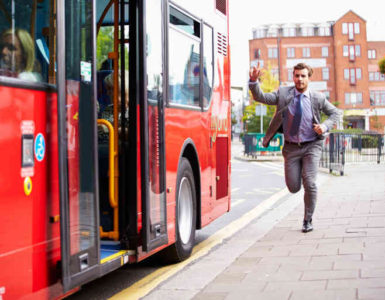 Phrasal verbs with CATCH